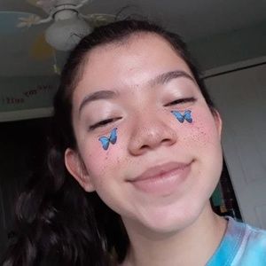 Meet your Posher, Annie